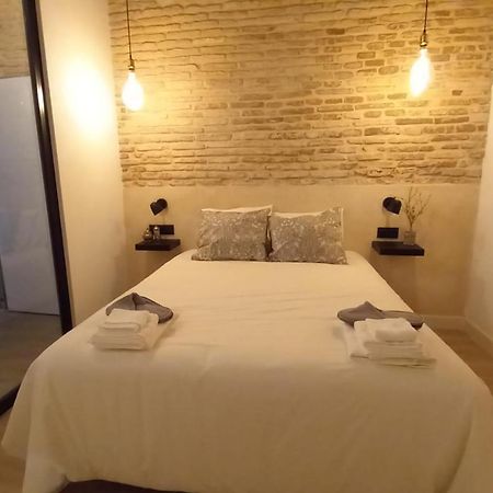 Carmona&House Apartman Sevilla Kültér fotó