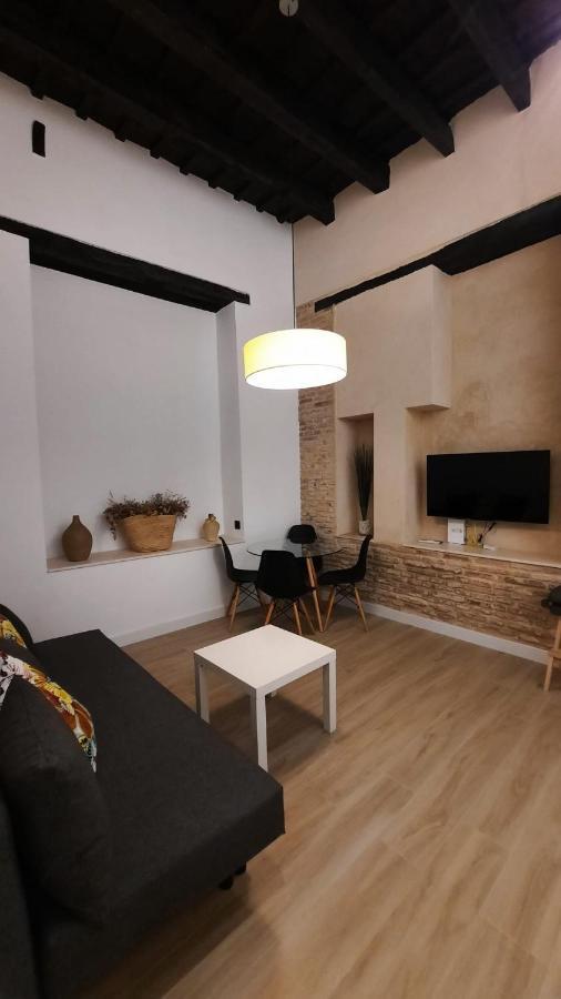 Carmona&House Apartman Sevilla Kültér fotó